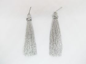 Great value Metallic Tassel Silver- 2pk- RW602 available to order online Australia