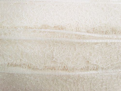 Great value 50mm Delicate Outlines Lace Trim 3m Piece- Cream #T099 available to order online Australia