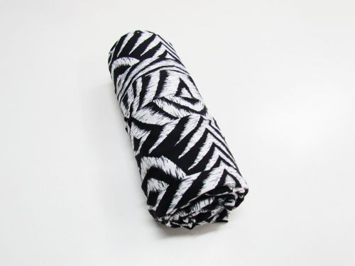 Great value 1m Mini Roll Remnant- Tiki Time Lightweight Spandex available to order online Australia