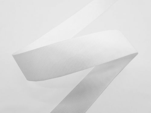 Great value 25mm Grosgrain Ribbon- Warm White #T381 available to order online Australia