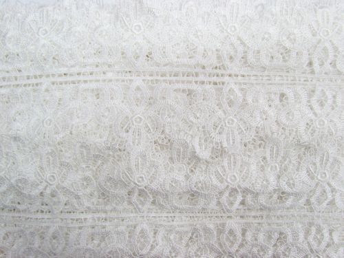 Great value 105mm Diamond Lace Trim- White #T032 available to order online Australia