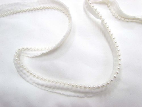 Great value Vintage Pearl Trim- White available to order online Australia