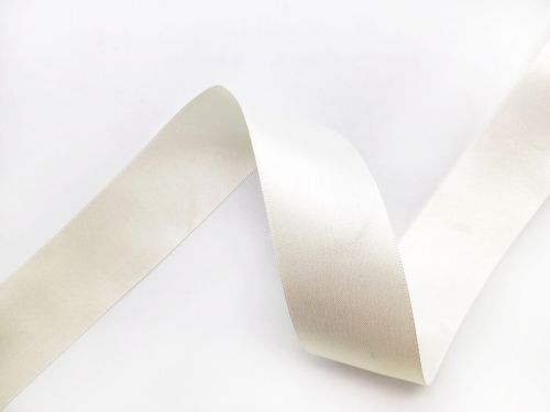 Great value Double Sided Satin Ribbon- 35mm- 419 BRIDAL WHITE available to order online Australia