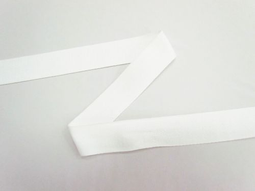 Great value 32mm Cotton Herringbone Tape- Mochi White #T616 available to order online Australia