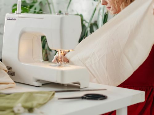 Great value Intermediate Sewing Class- Saturday 26th July 2025- 10am - 3pm available to order online Australia