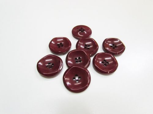 Great value 25mm Pentagon Button- Burgundy- FB684 available to order online Australia
